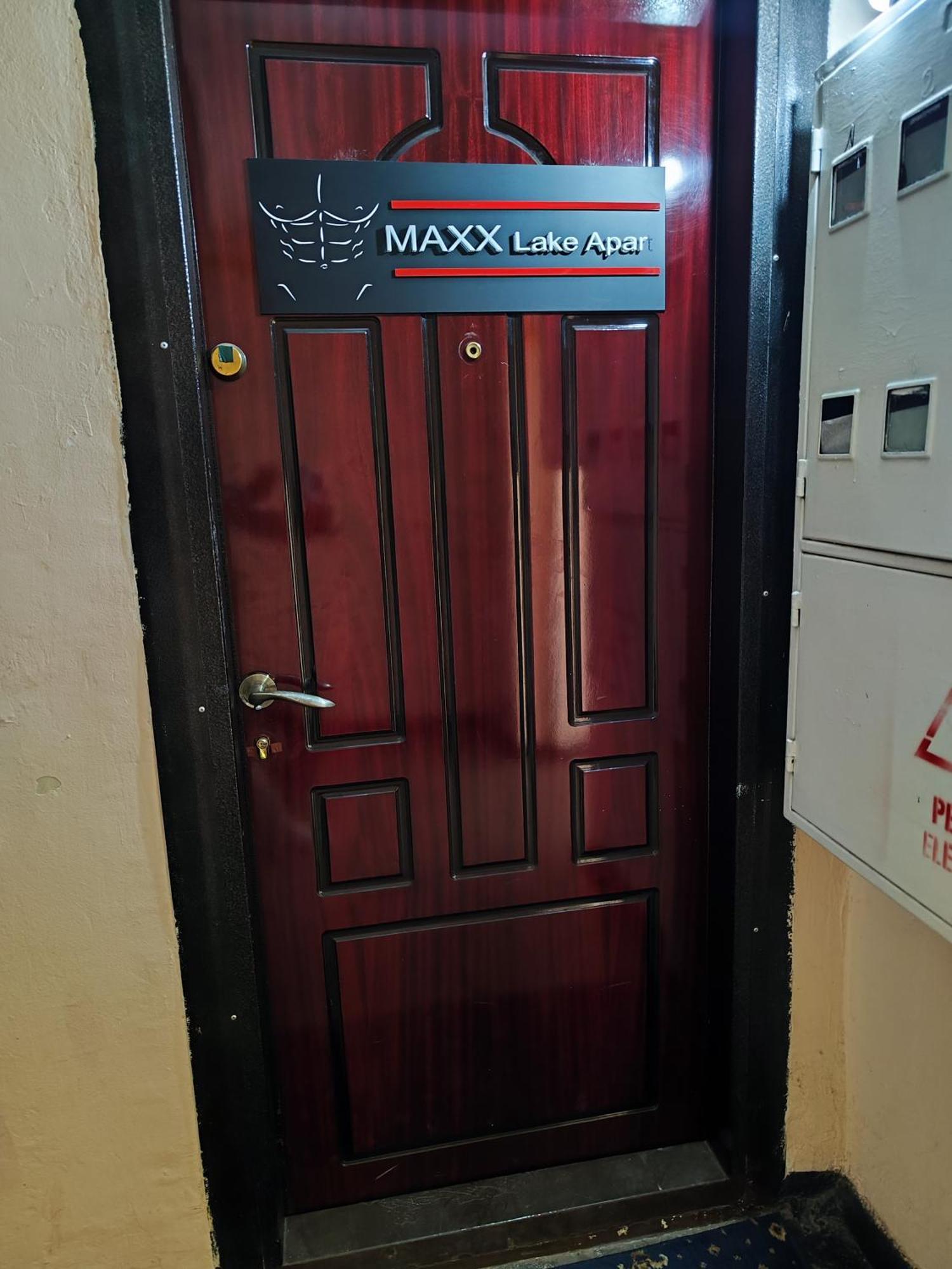 Maxx Lake Apart Bacau Exterior photo